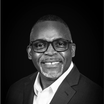 Portrait of Robert Williams MBA, President